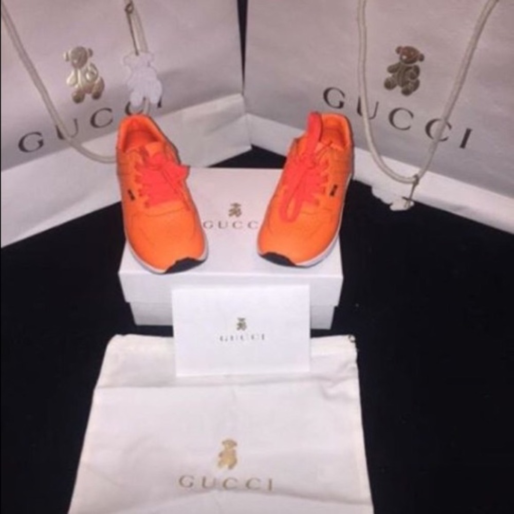 Toddler Gucci Neon leather low top sneakers